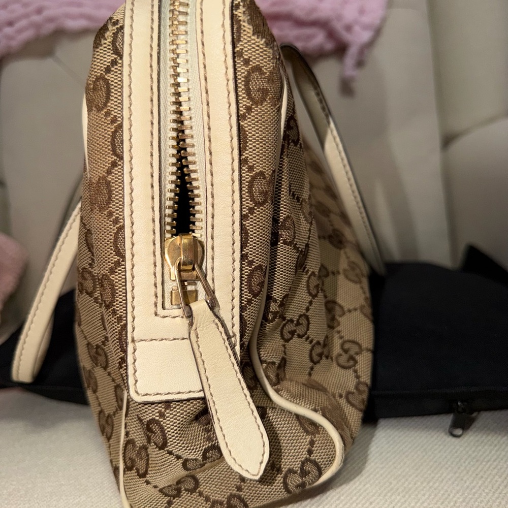 Gucci Britt Boston Bag - Picture 5 of 16